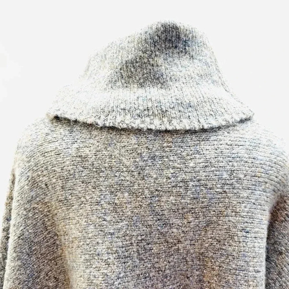 JESSICA SIMPSON Women Long Sleeve Pull-Over Turtle Neck Gray/Blu Sweater Sz XS - Picture 7 of 14
